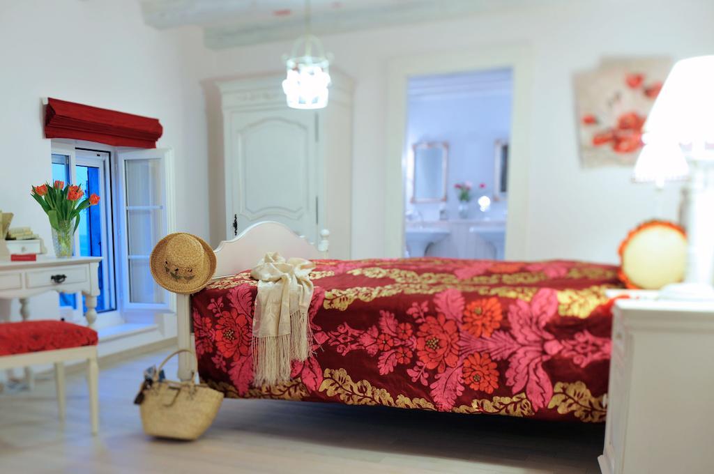 La Belle Saison Bed & Breakfast Mollens  Room photo